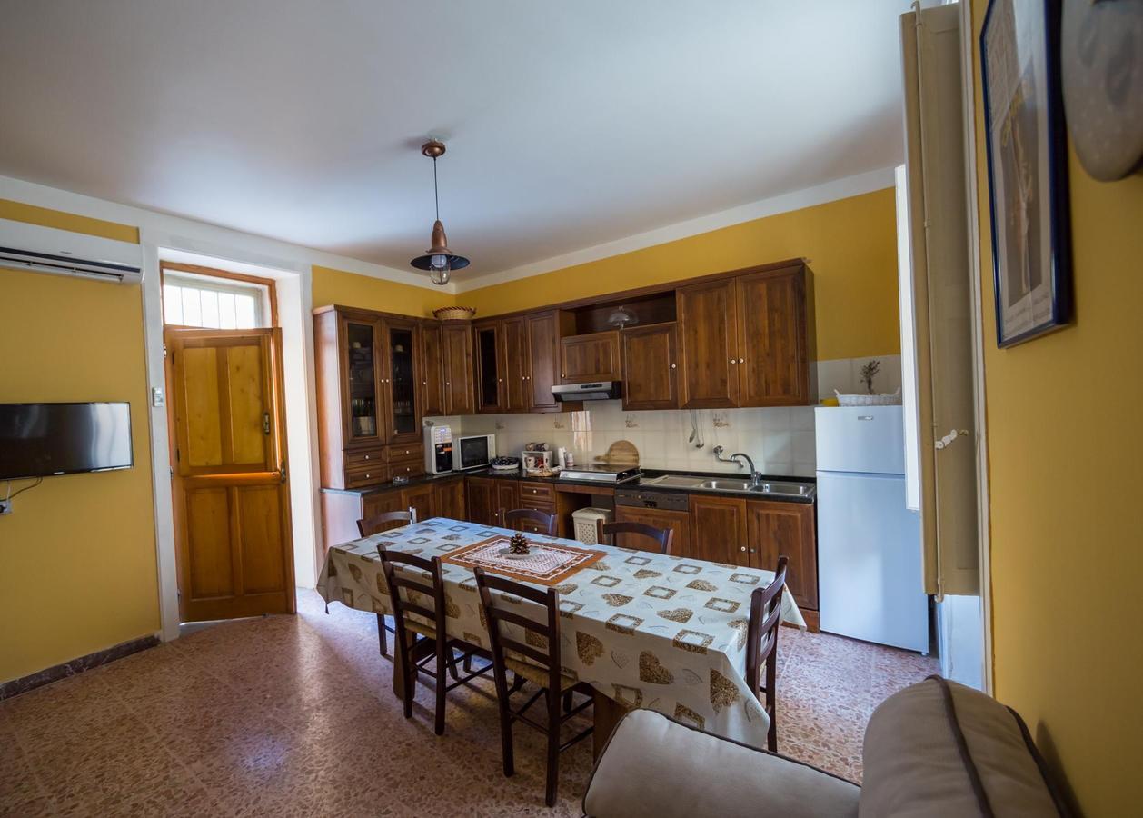 La Casa Di Eolo Bed & Breakfast Вила Сан Джовани Екстериор снимка